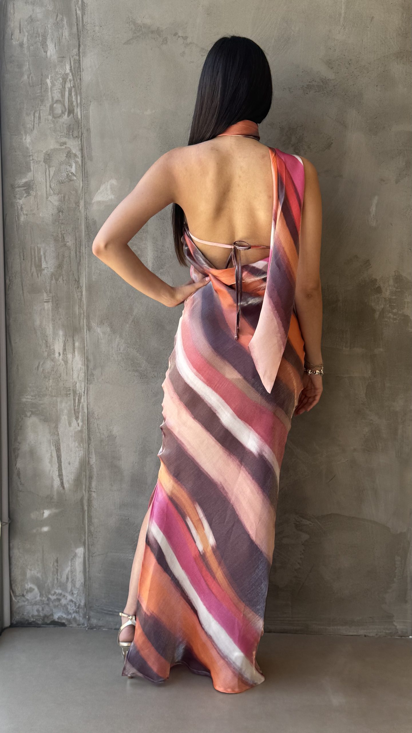 HAVEONE | ABITO AIDA