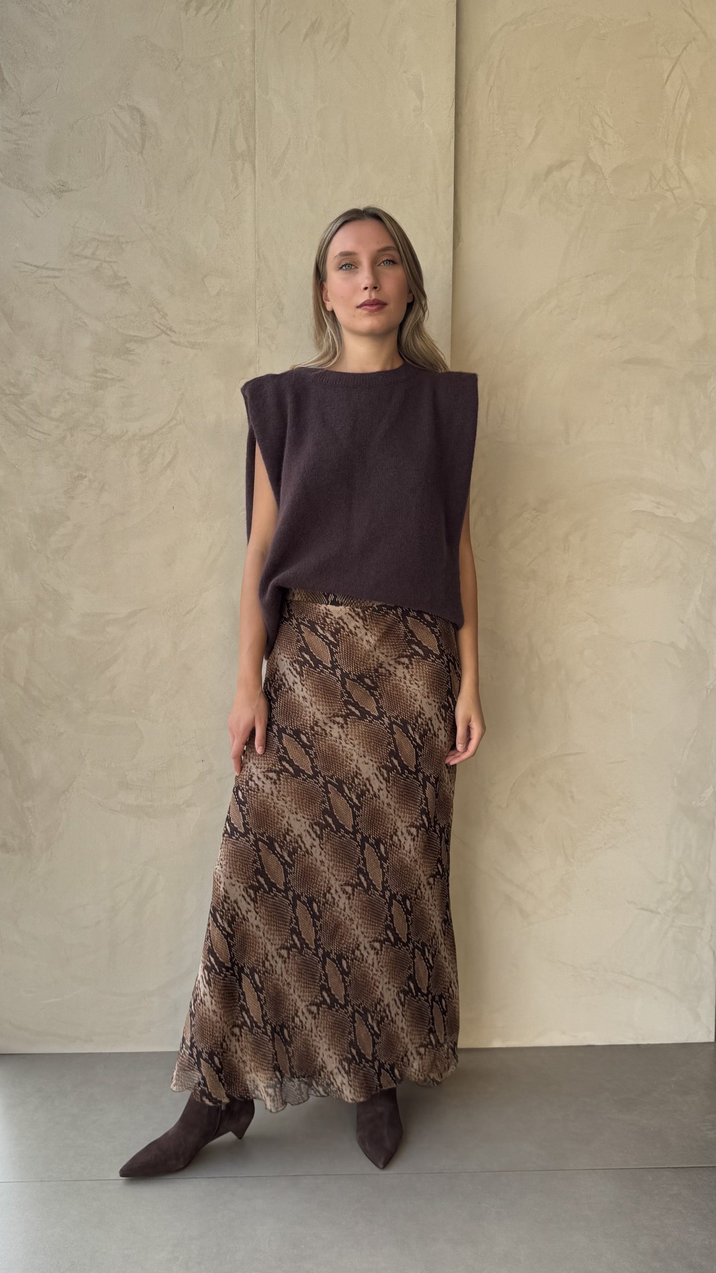 PHILIA LOFT| GONNA PITONATA