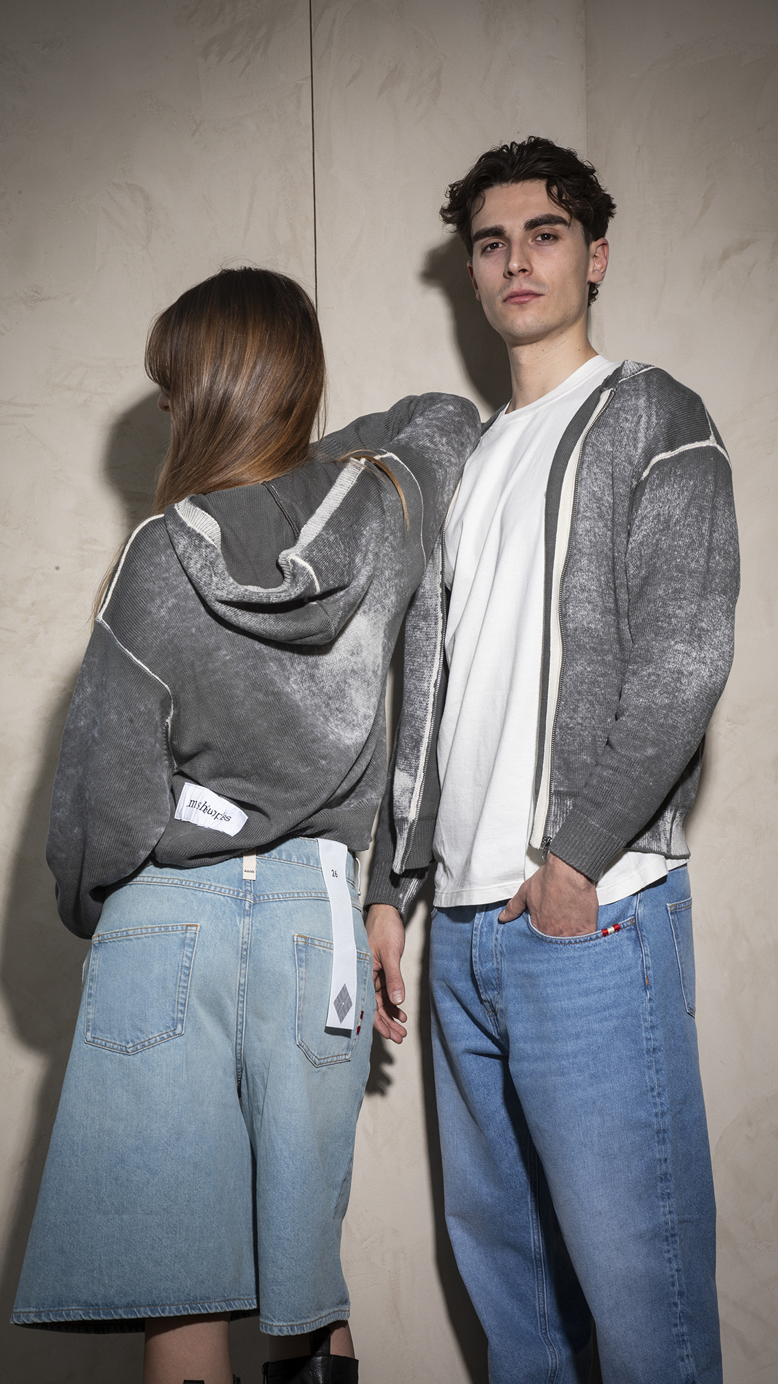 AMISH | HOOD ZIP UNISEX