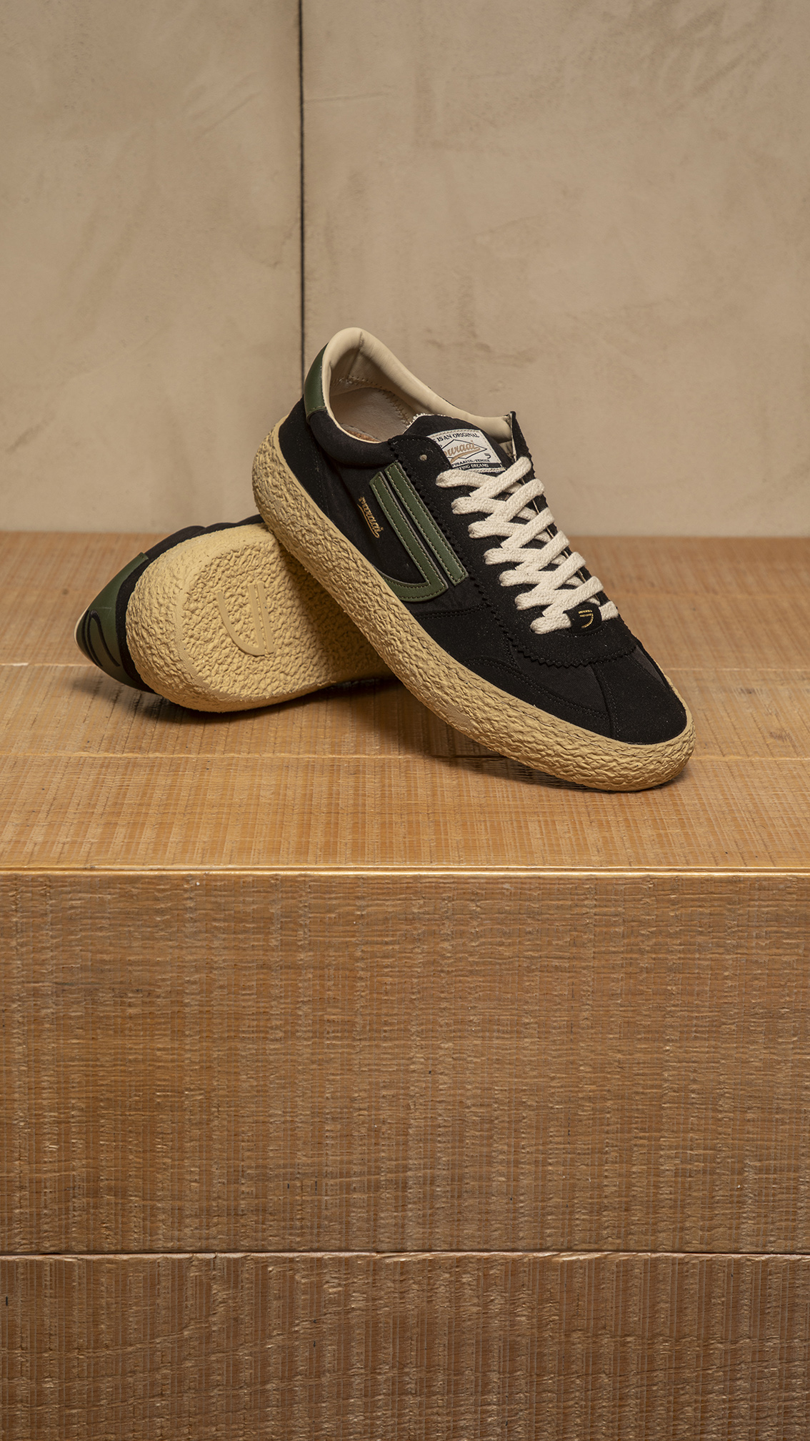 PURAAI | NIGHT BLACK VINTAGE