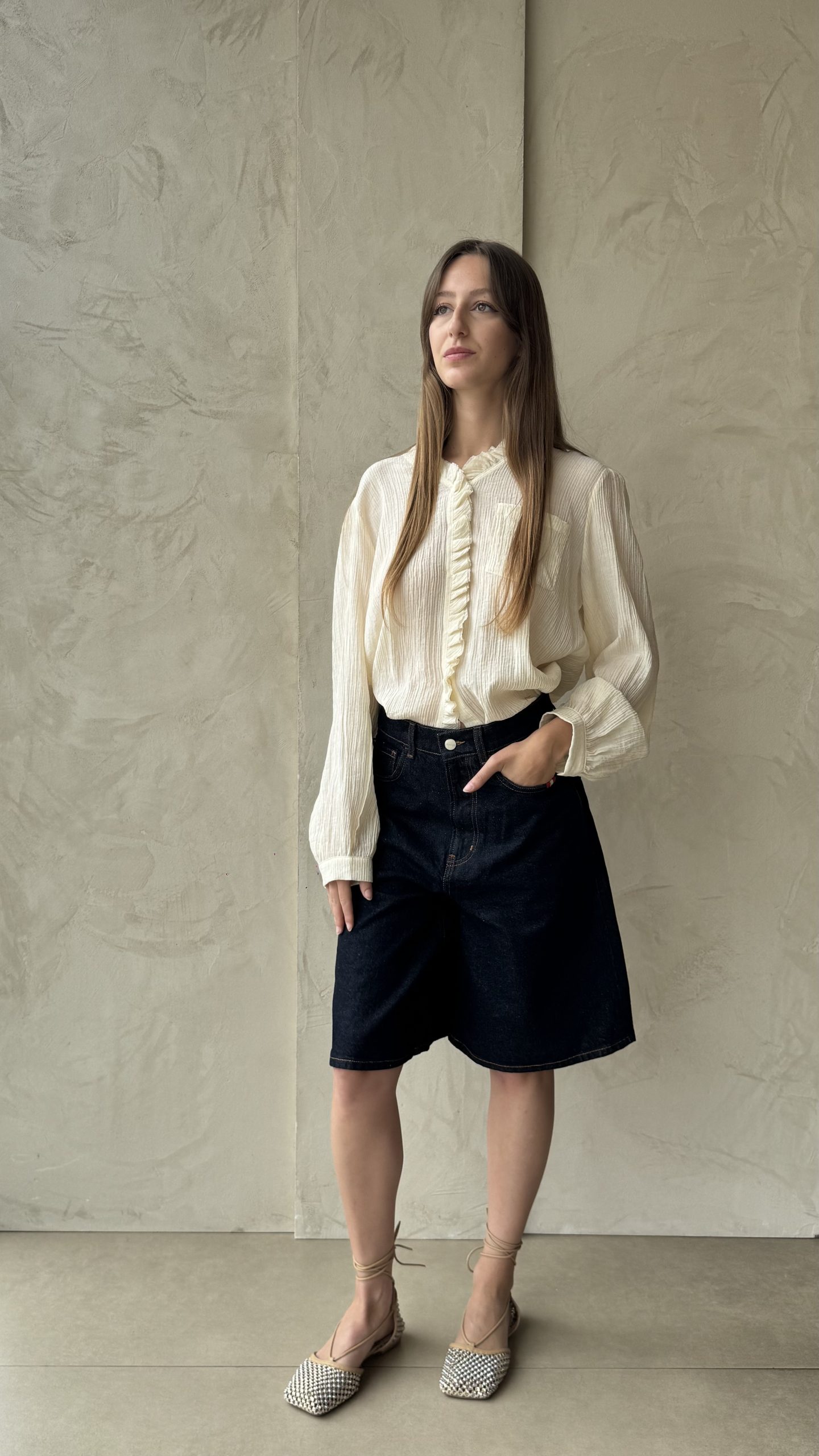 AMISH | BERMUDA CREW