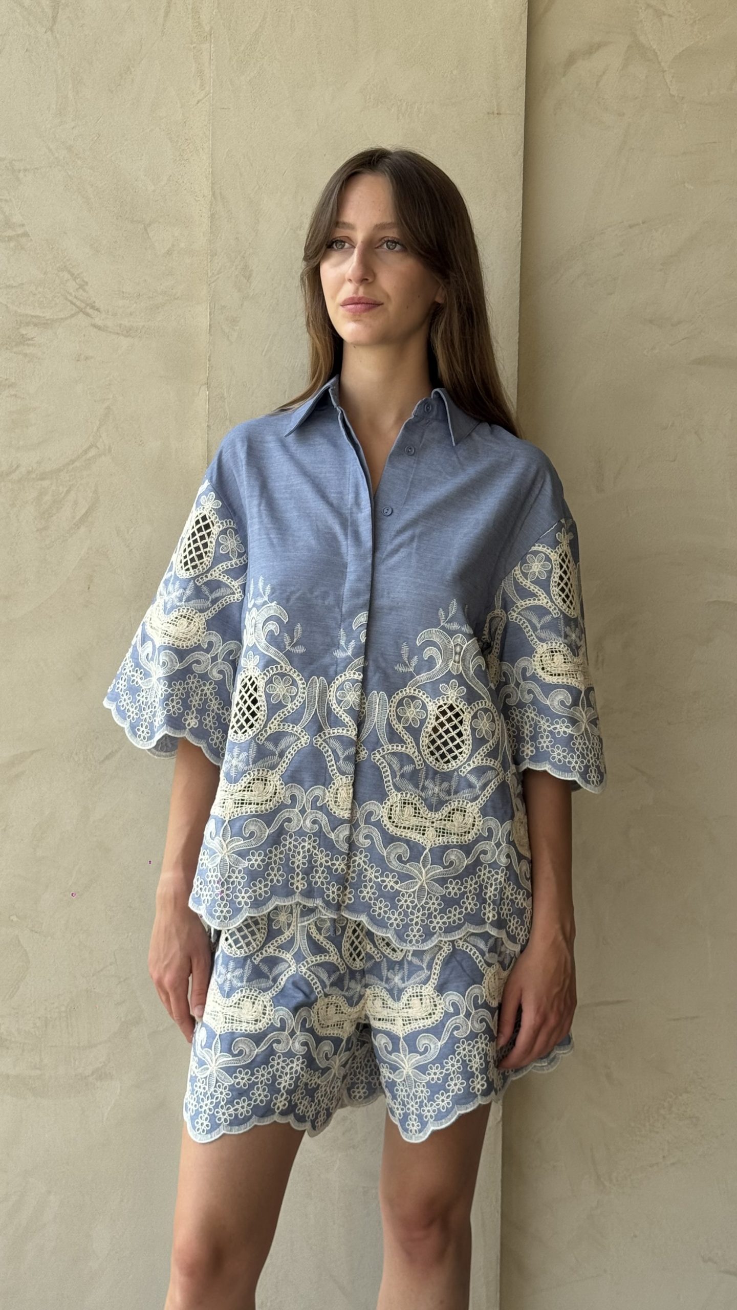 GLAMOROUS | Camicia Chambray Ricamo