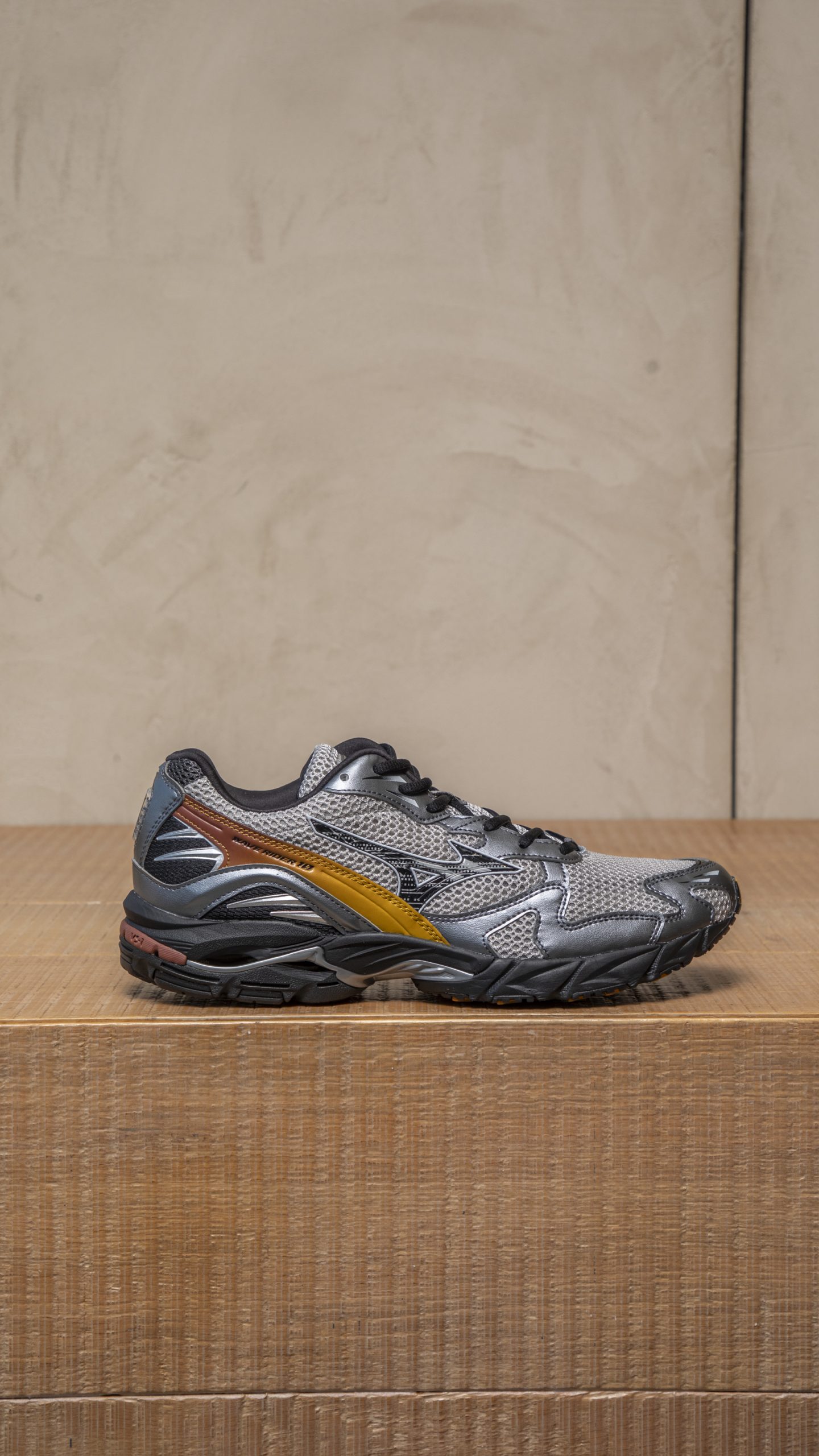 MIZUNO | WAVE RIDER 10 GREY