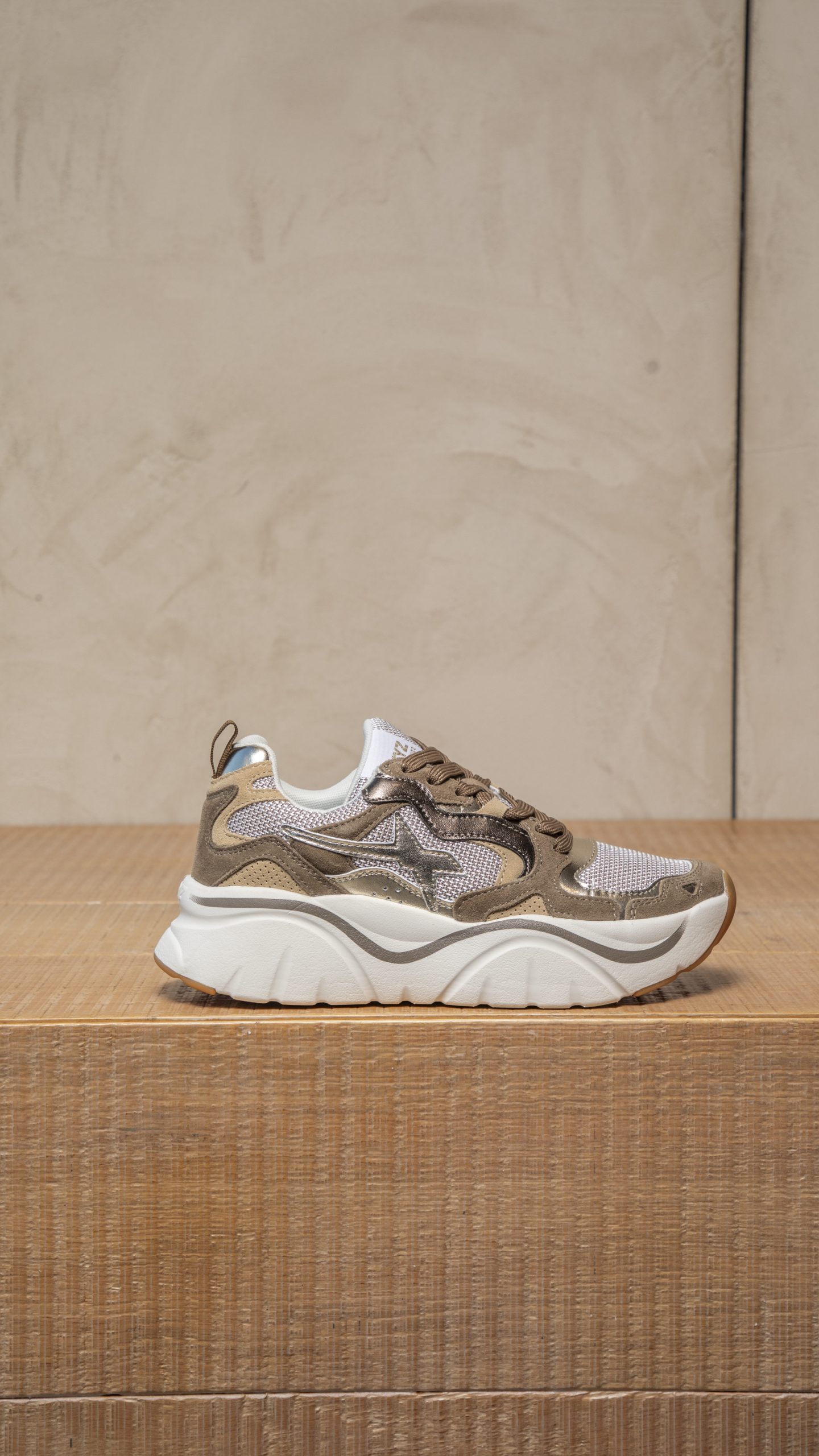 W6YZ | SNEAKERS MIA-W GOLD