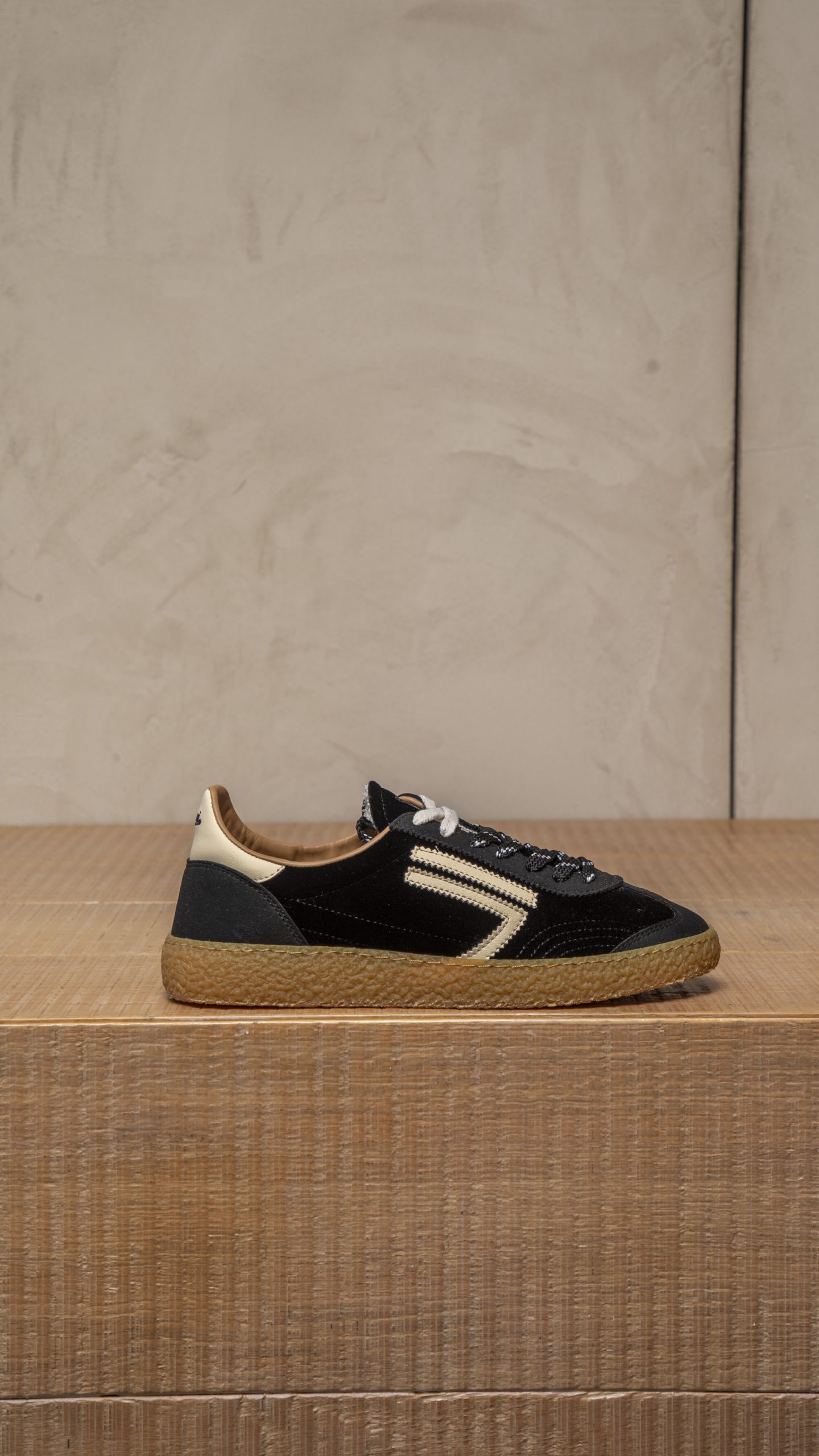 PURAAI | SNEAKERS CAVIAR