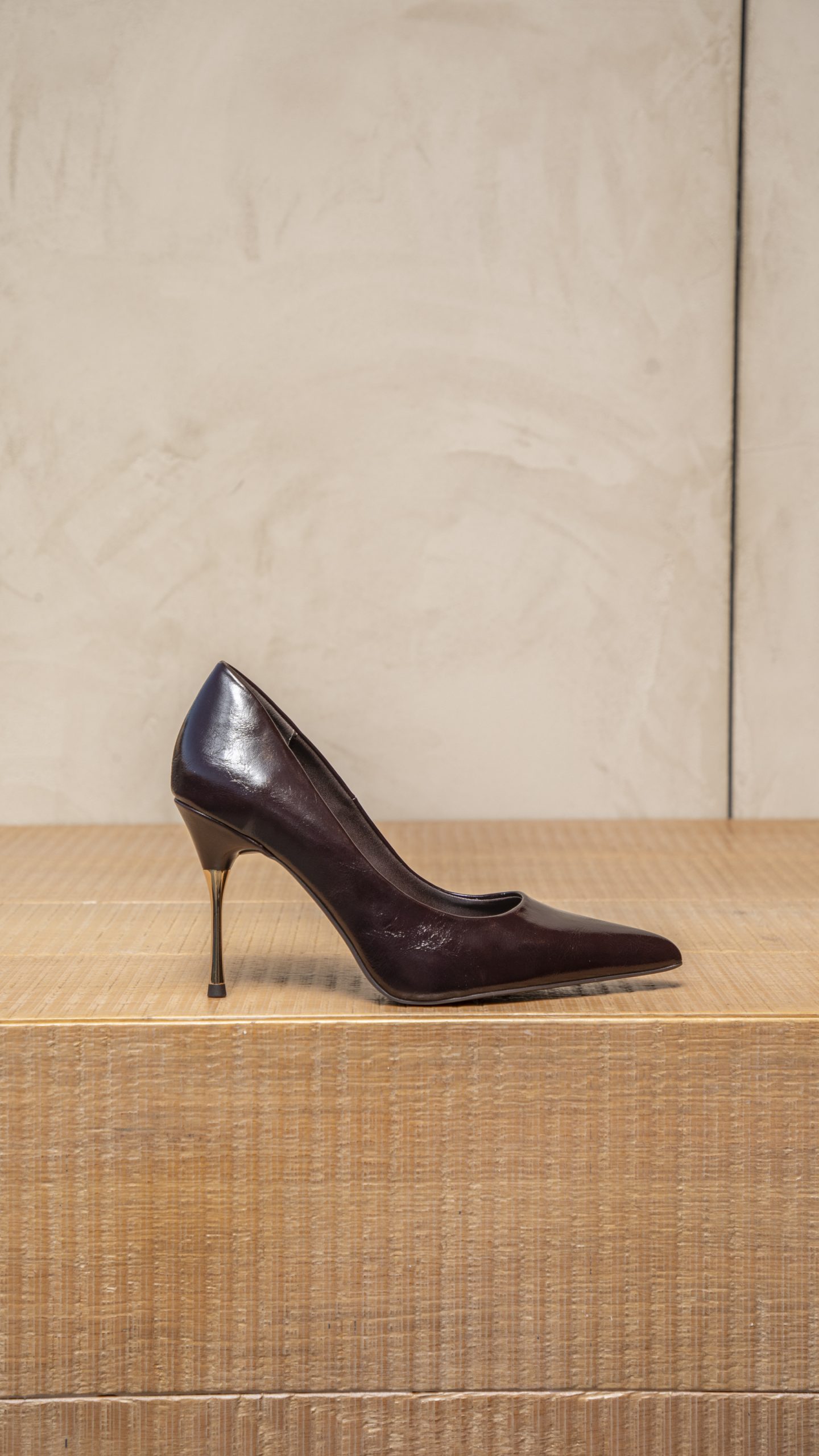 EXE | Decoltè Vanesa Brown Cherry